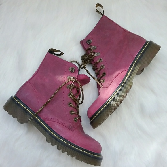 Dr. Martens Shoes - Pink Dr Martens leather lace up boots size 7